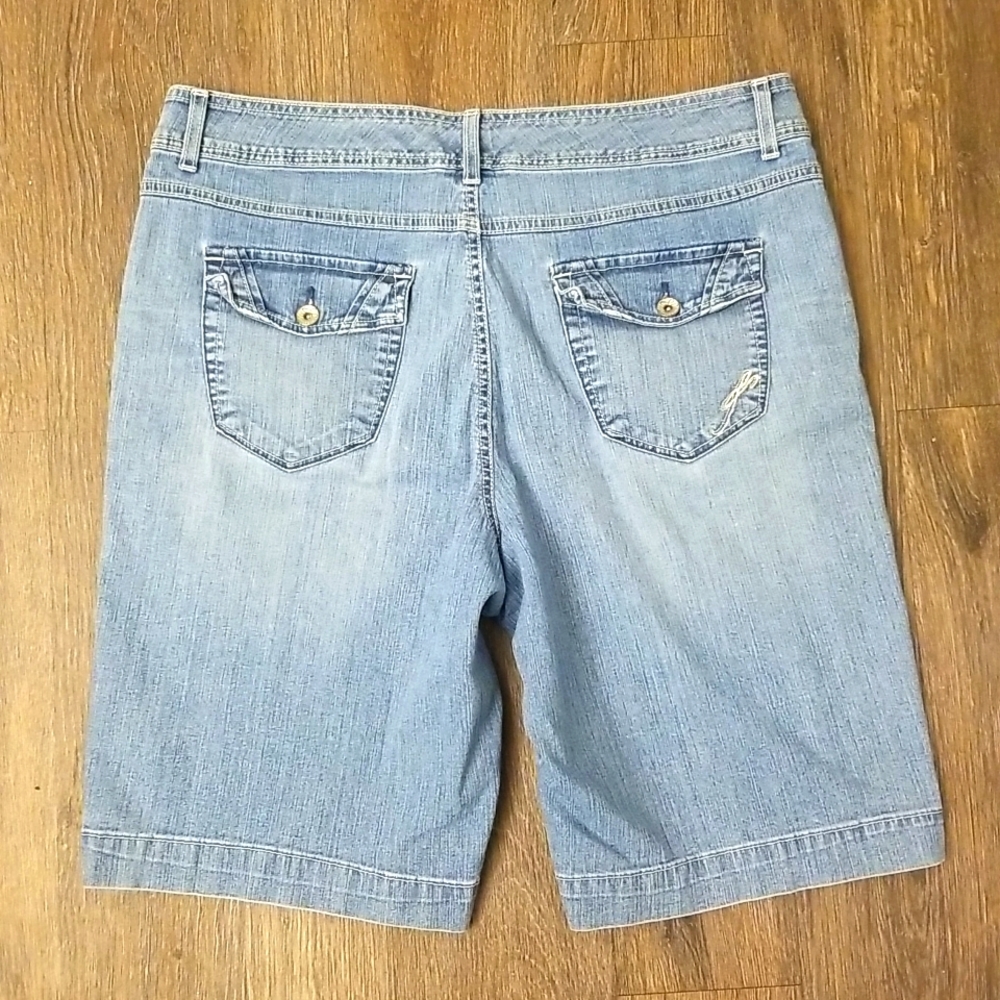 Style & Co Jeans Tummy Control Ladies Women Blue Jean Shorts Size 18 - Picture 6 of 6
